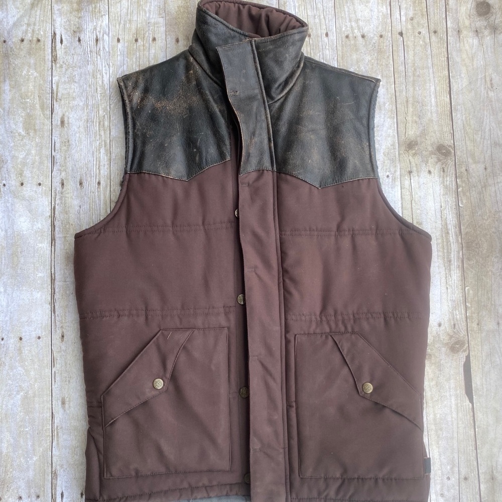 sTs Men’s Vest